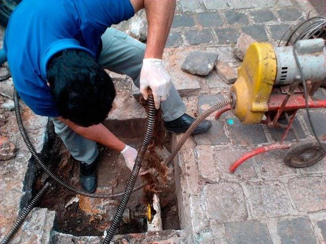 Desentupidora na Zona Leste SP