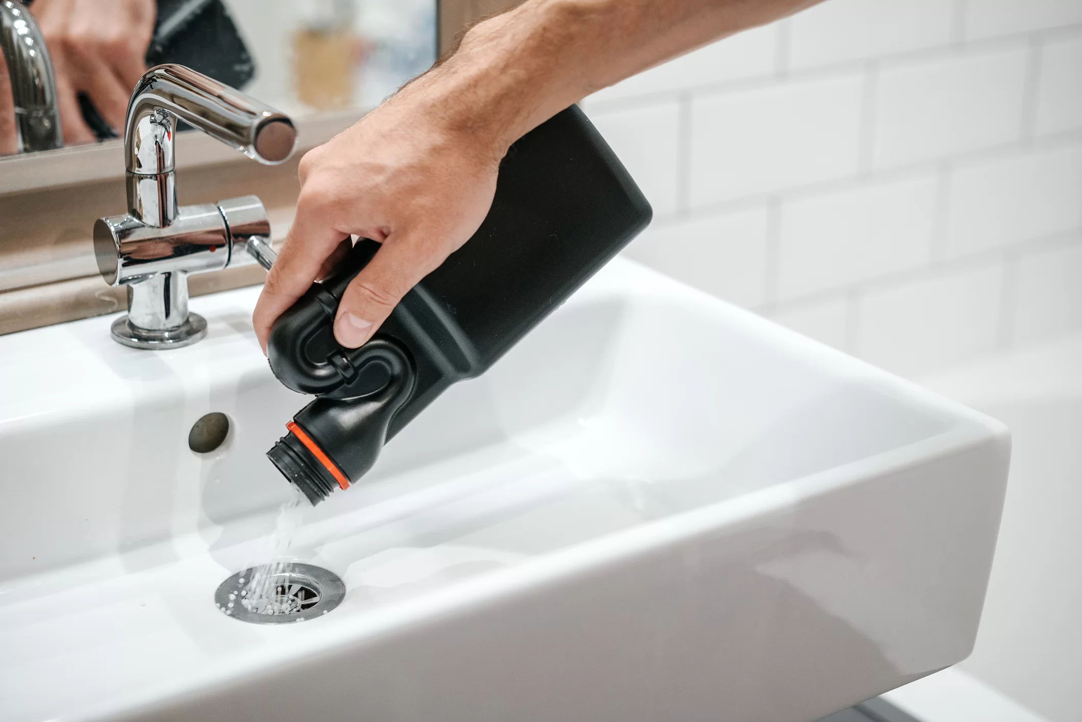 Desentupimento de Vaso Sanitário com Soda Cáustica
